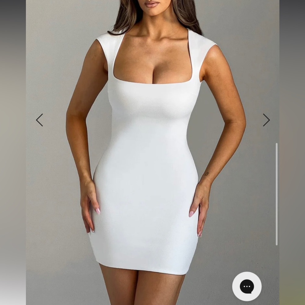 SOLD - Picture 4 of 5